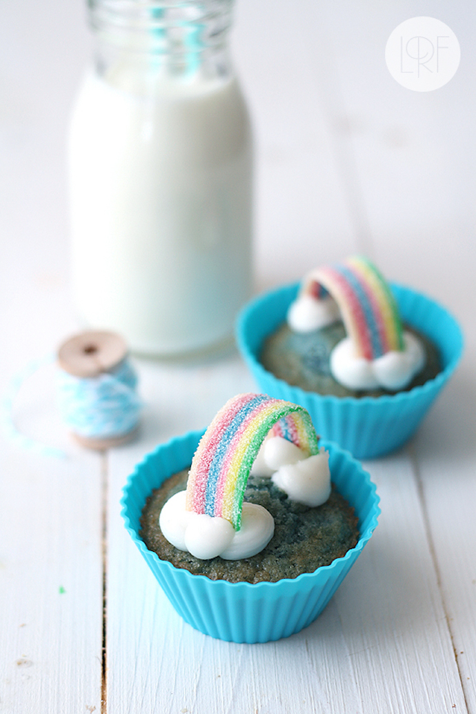 happy cupcakes 1